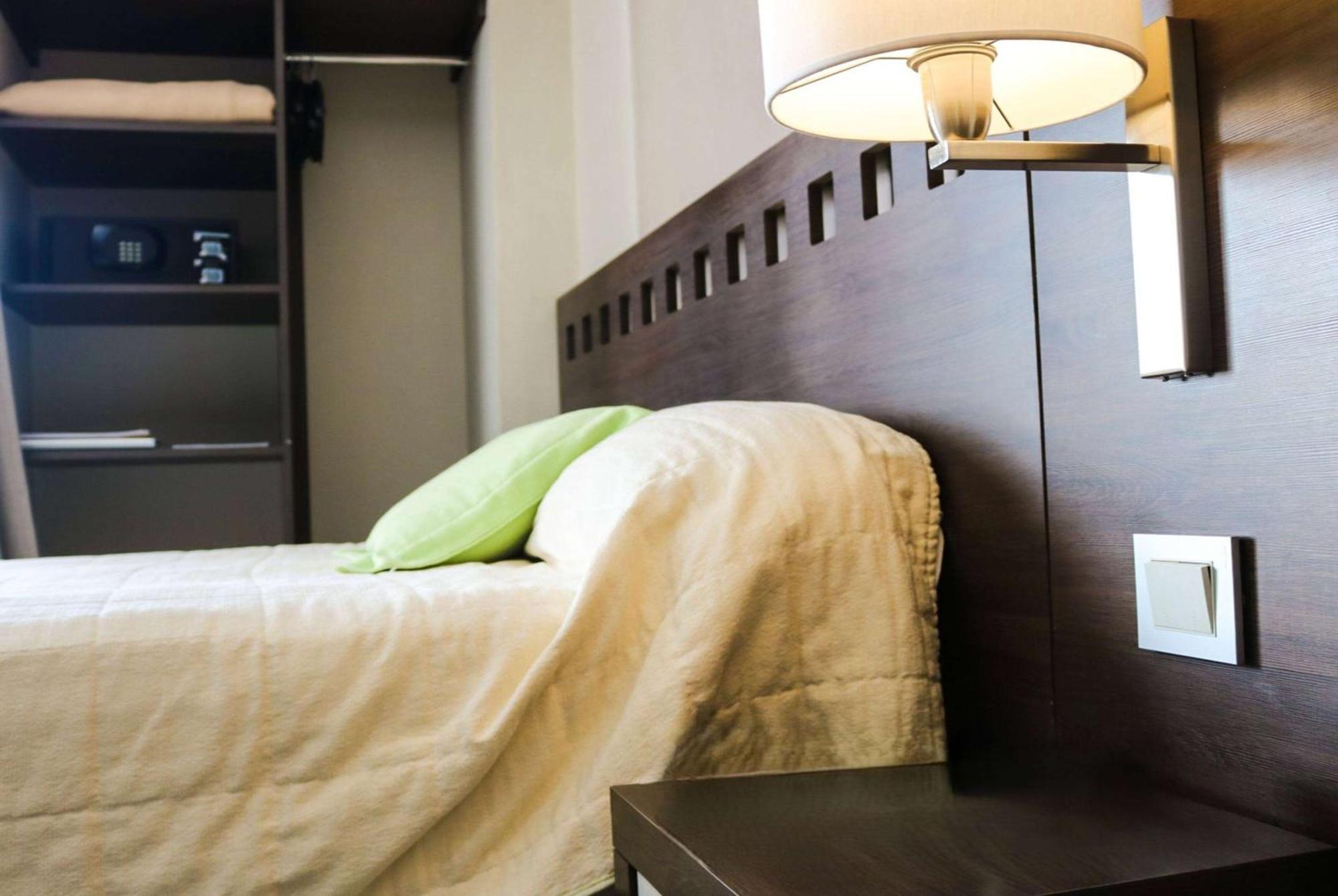 Days Inn & Suites By Wyndham La Plata Extérieur photo