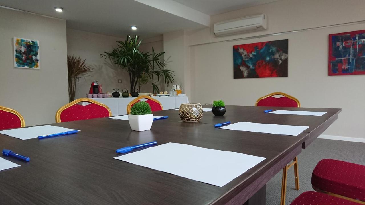 Days Inn & Suites By Wyndham La Plata Extérieur photo