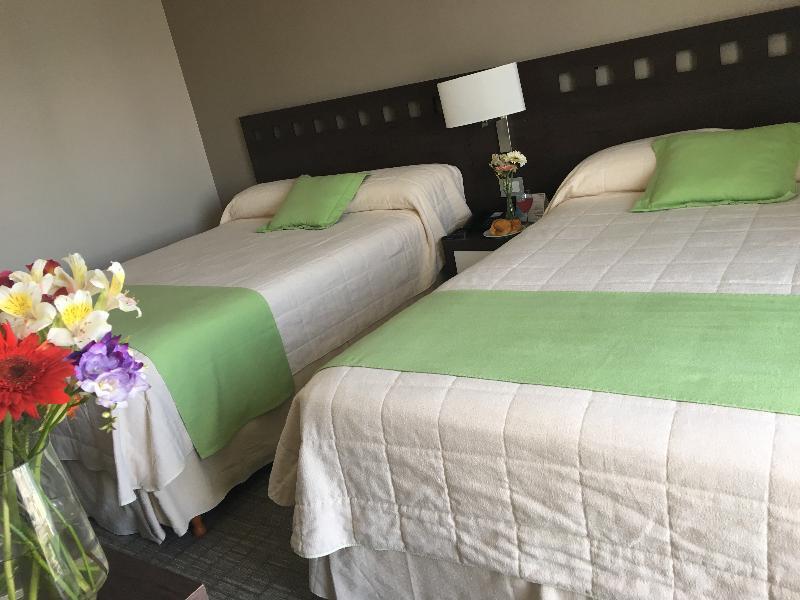 Days Inn & Suites By Wyndham La Plata Extérieur photo